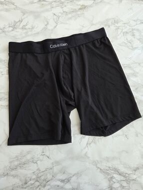 Mens Calvin Klein Black Boxers M